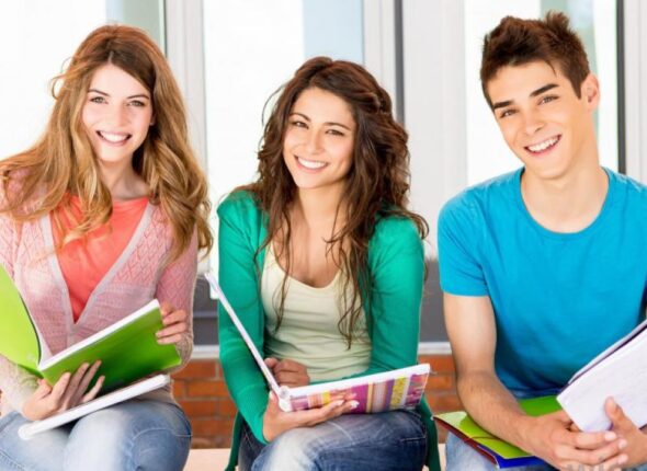 Yurtdışında-Lise-1280x720